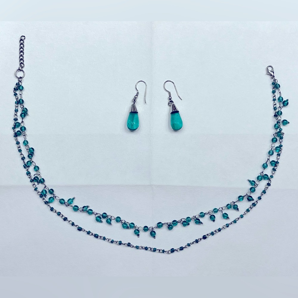 Turquoise glass bead necklace and earring set